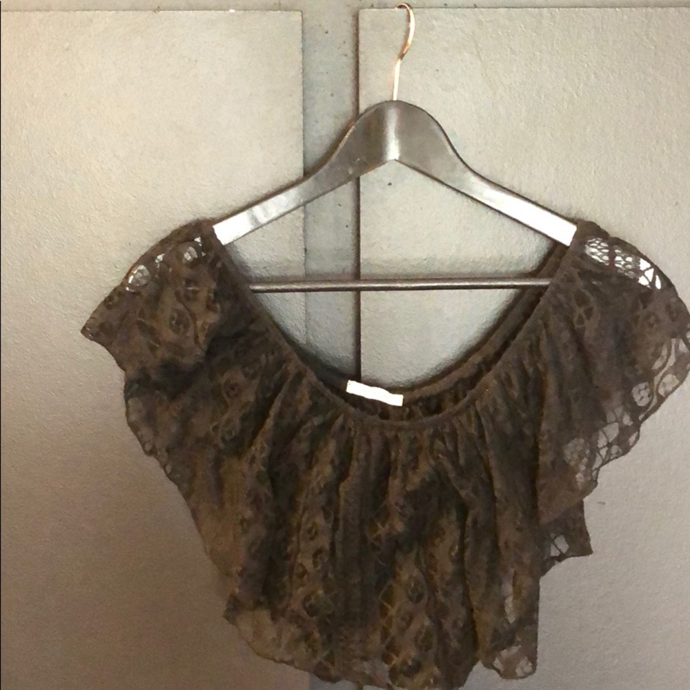 Off the shoulder ruffle top